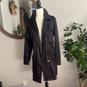 Guess Elegant Black Women's trenchcoat